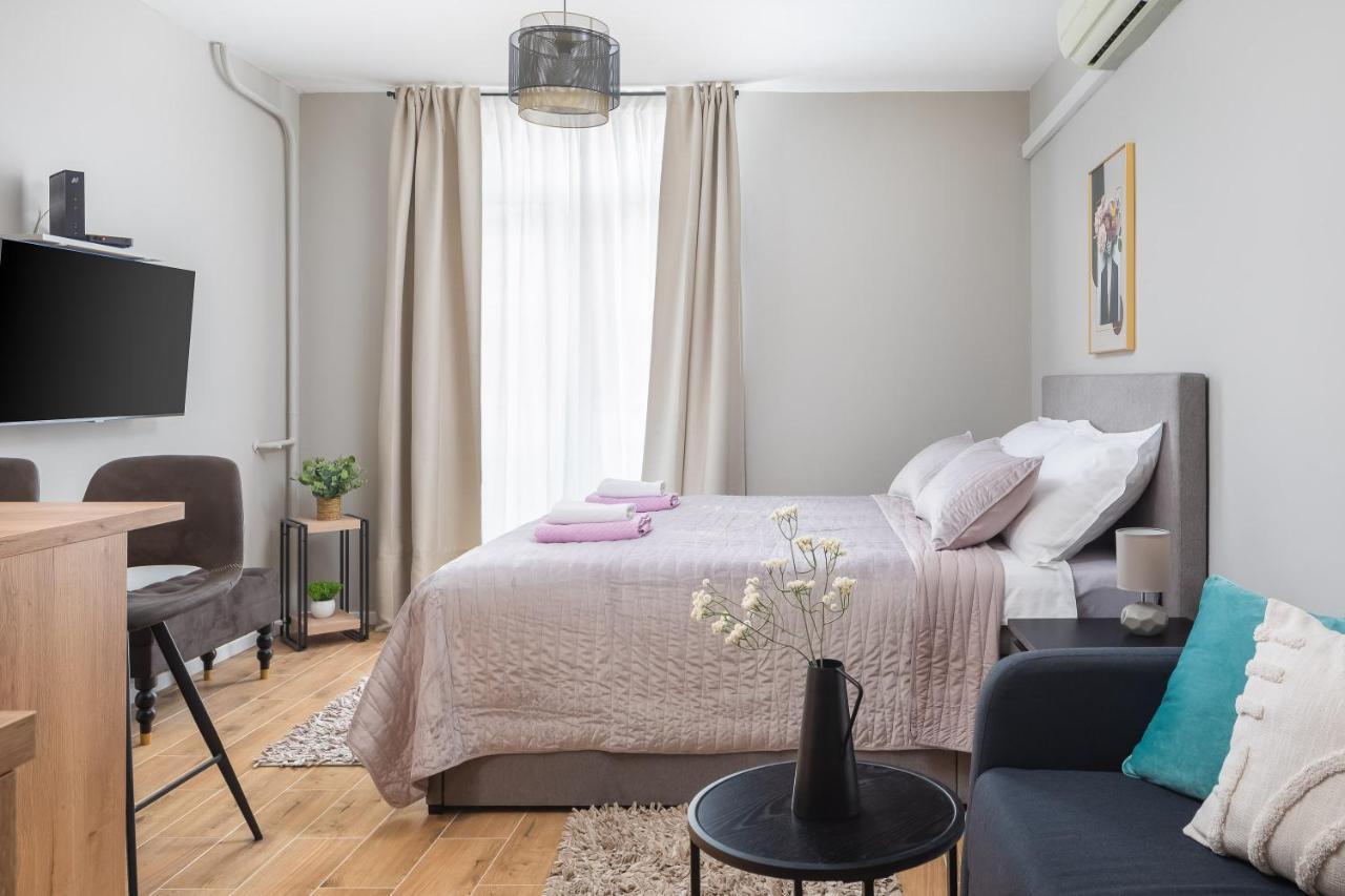 Apartment Luxury Near The Sea